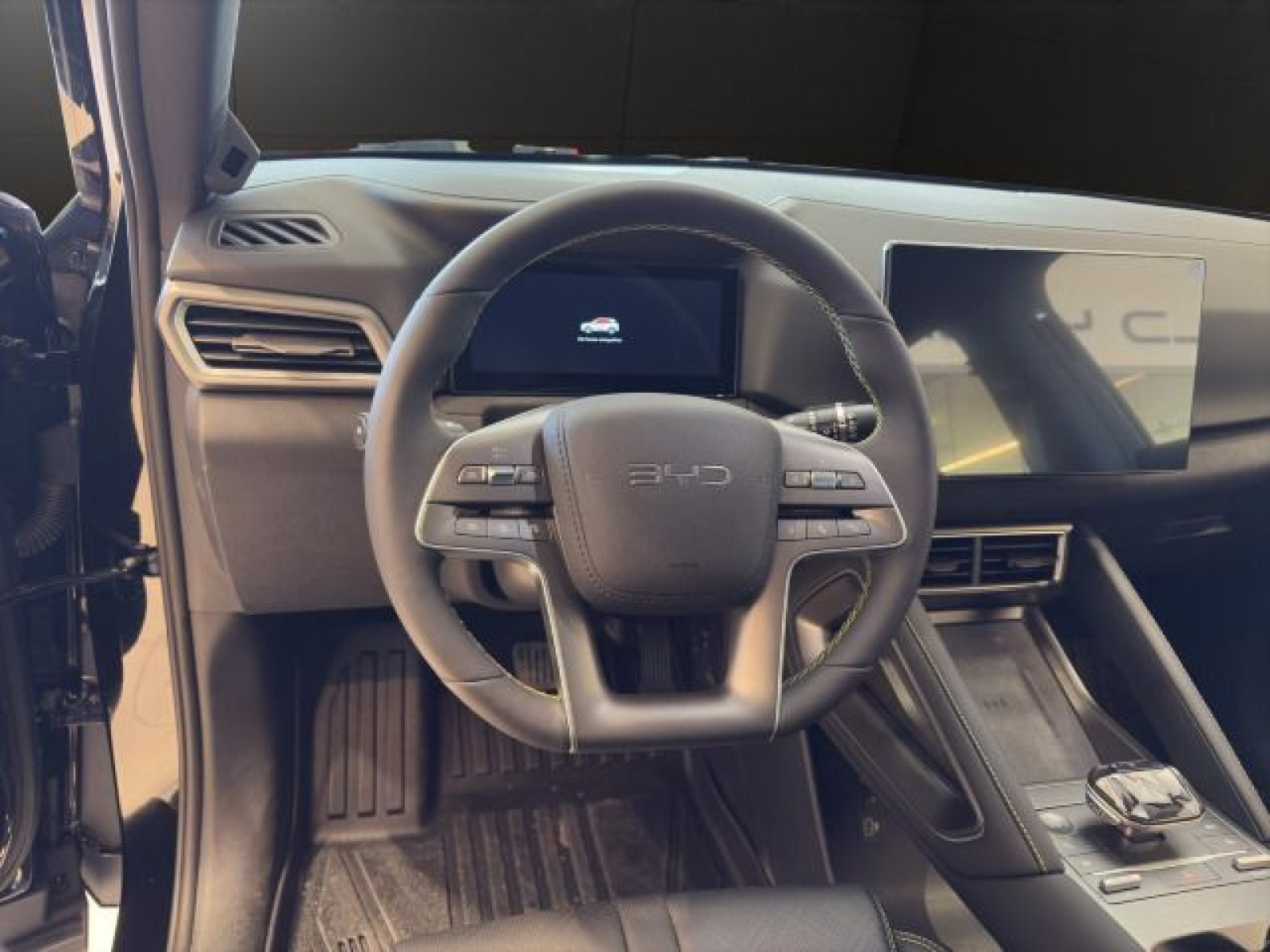 BYD - ATTO 2_10