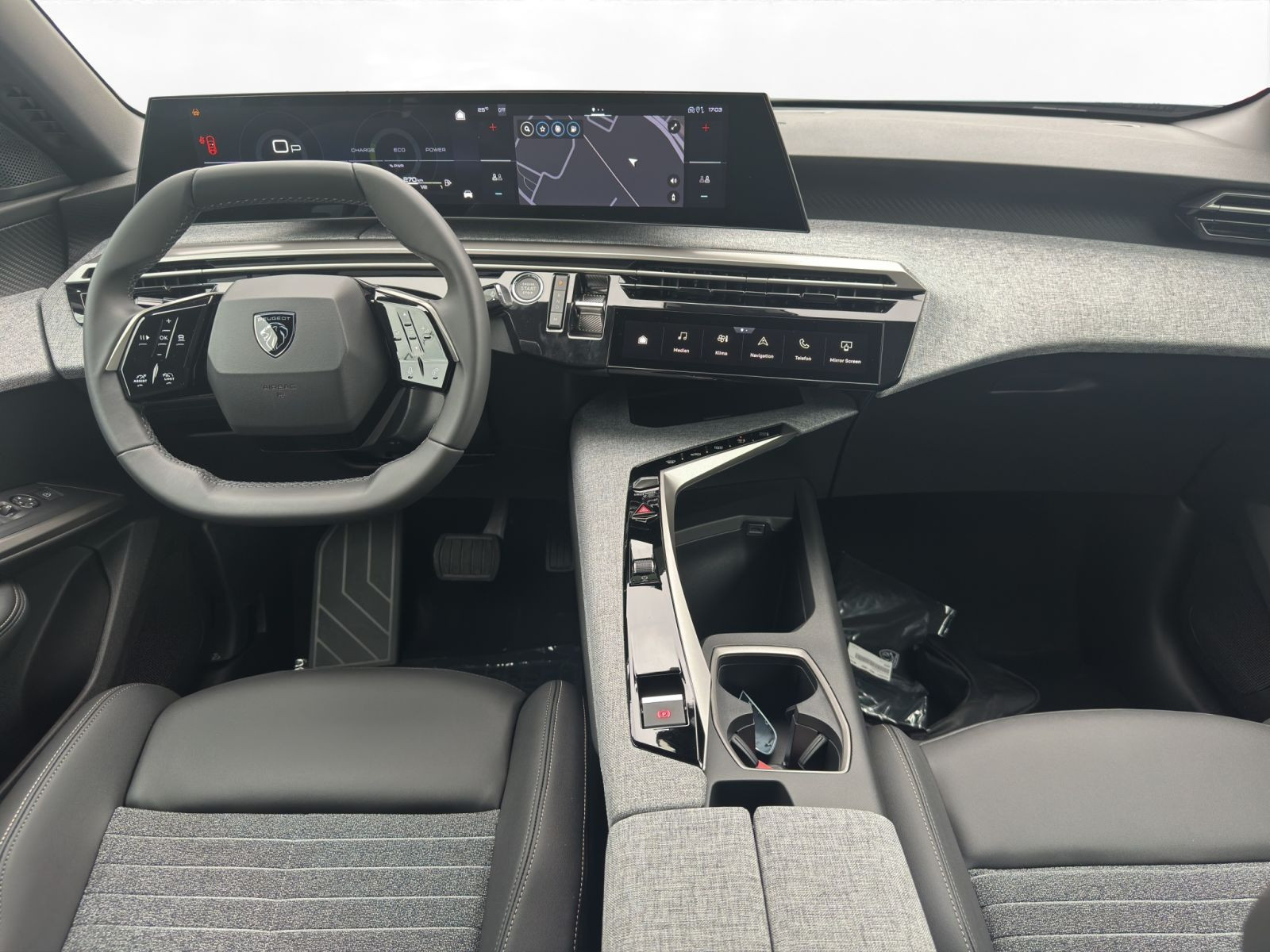 Peugeot - 5008_10