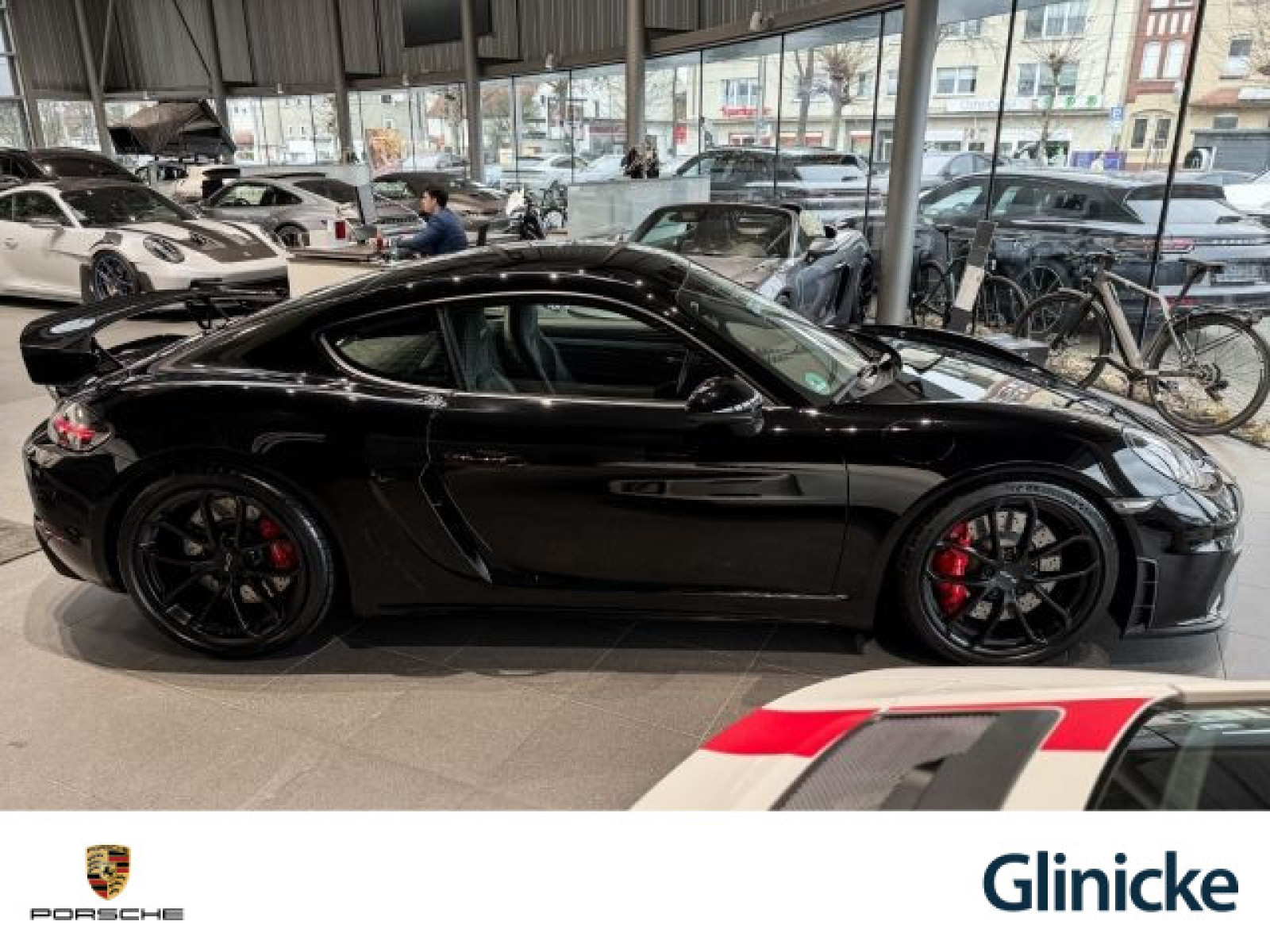 Porsche - Cayman_7
