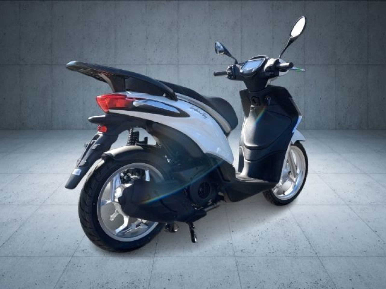Piaggio - _6