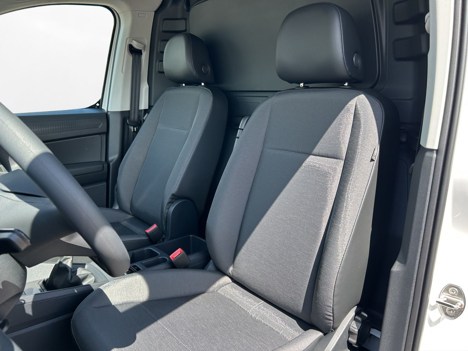 Volkswagen - Caddy Maxi_4