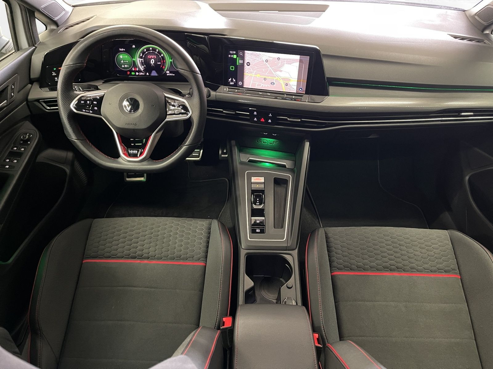 Volkswagen - Golf GTI_22