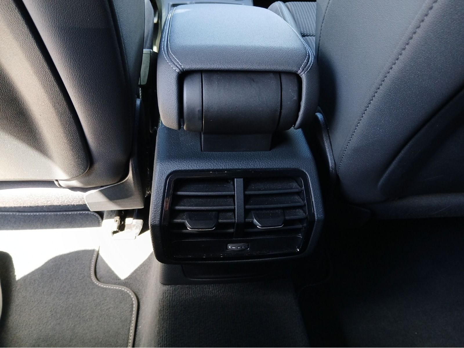 Audi - Q3 Sportback_15