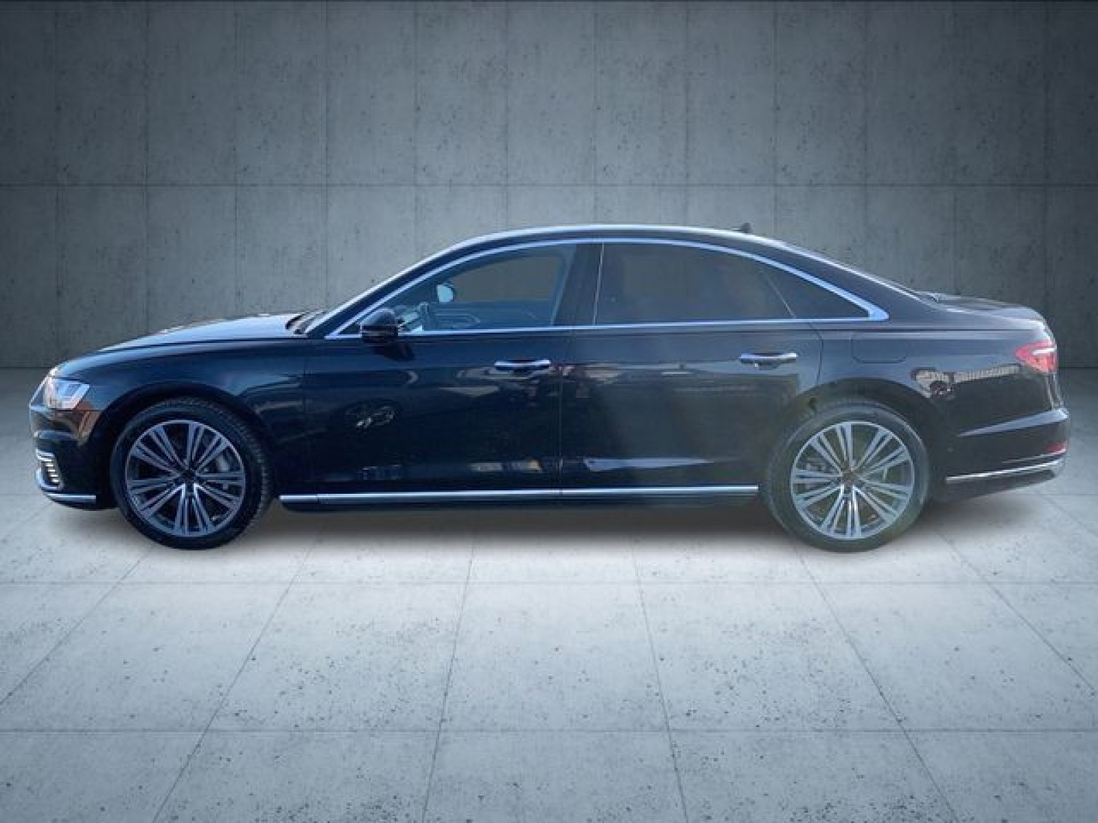 Audi - A8_5