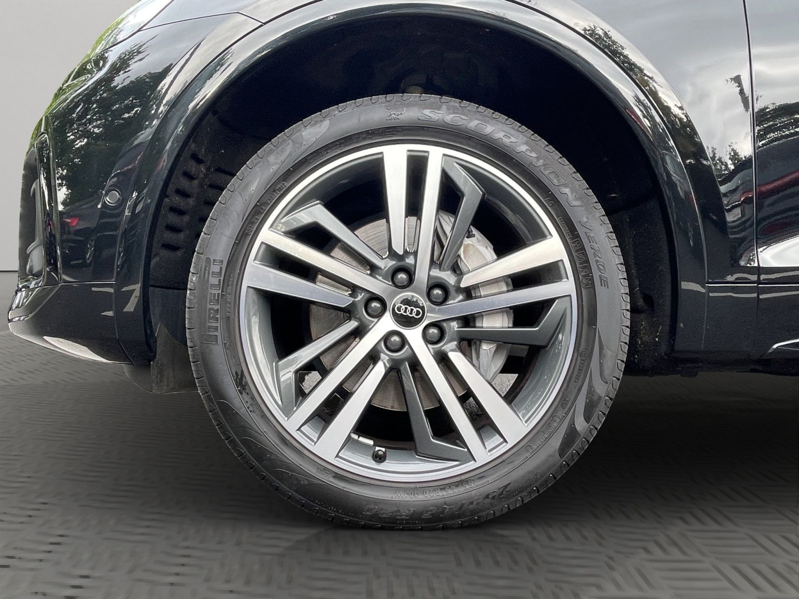 Audi - Q5_21