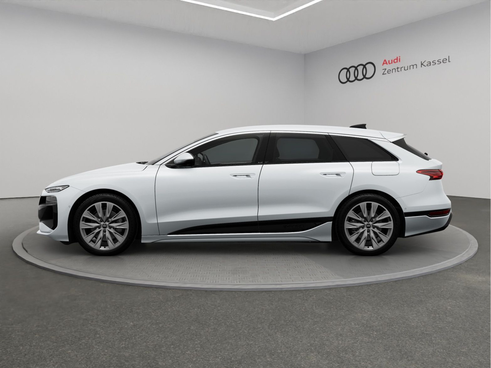 Audi - A6 Avant e-tron_4