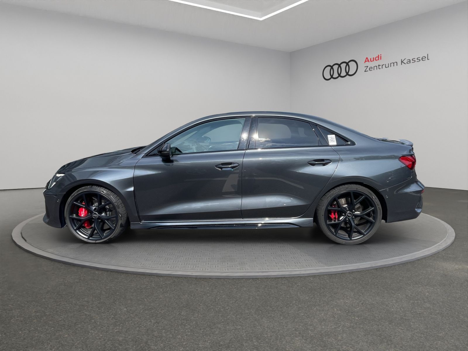 Audi - RS 3 Limousine_4