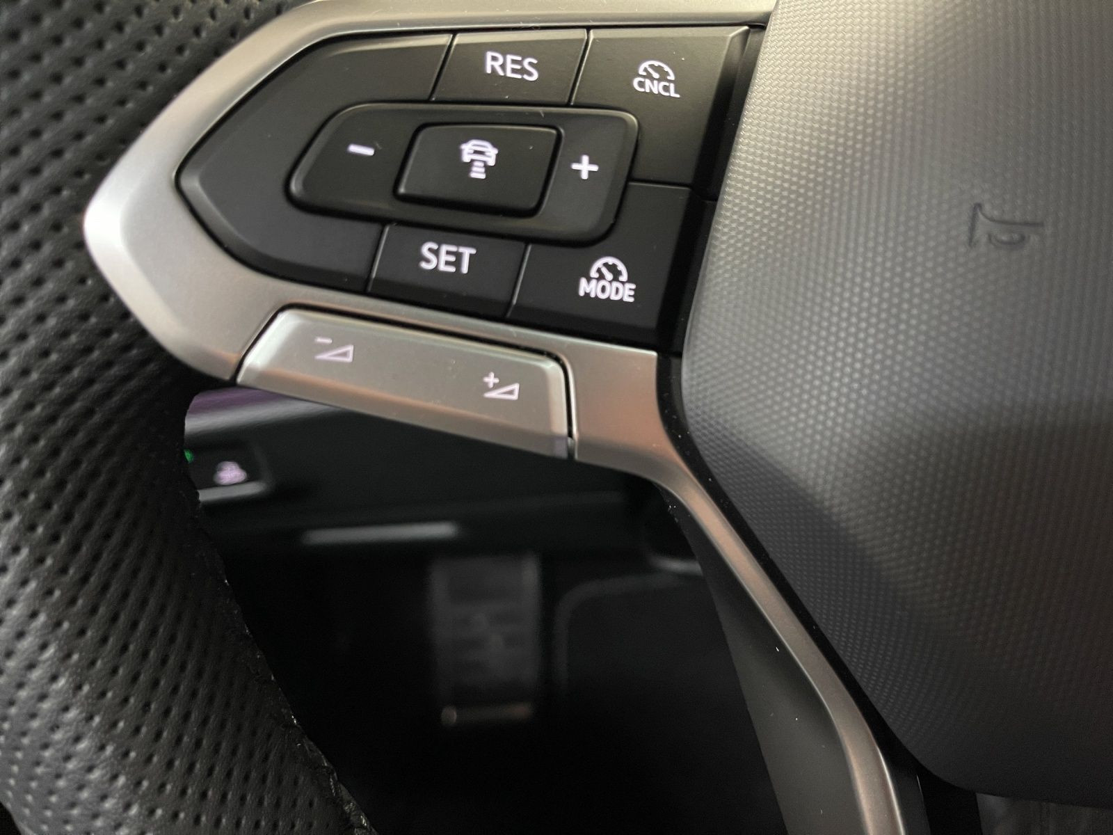 Volkswagen - Tiguan_26 Volkswagen - Tiguan_26