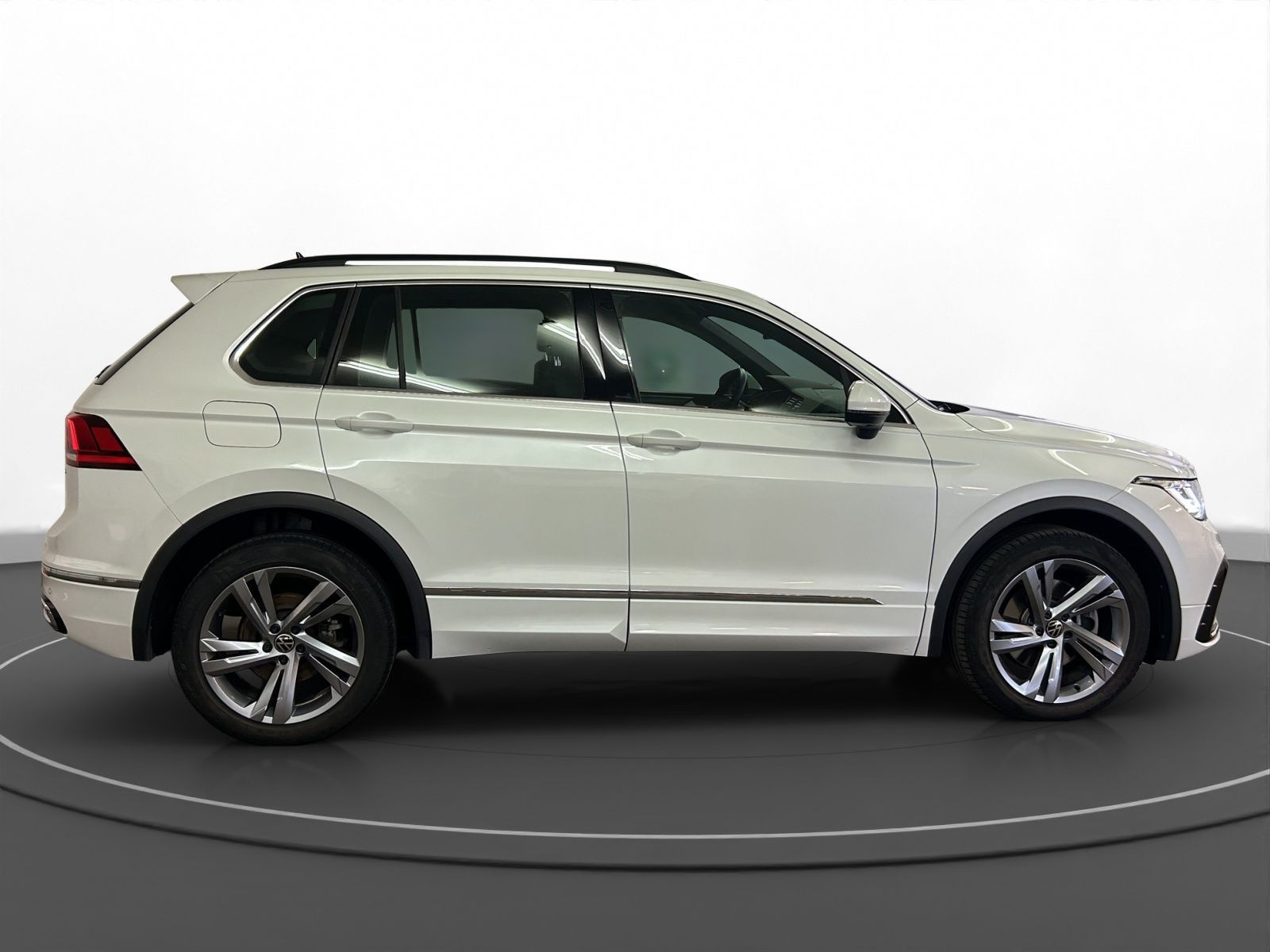 Volkswagen - Tiguan_5