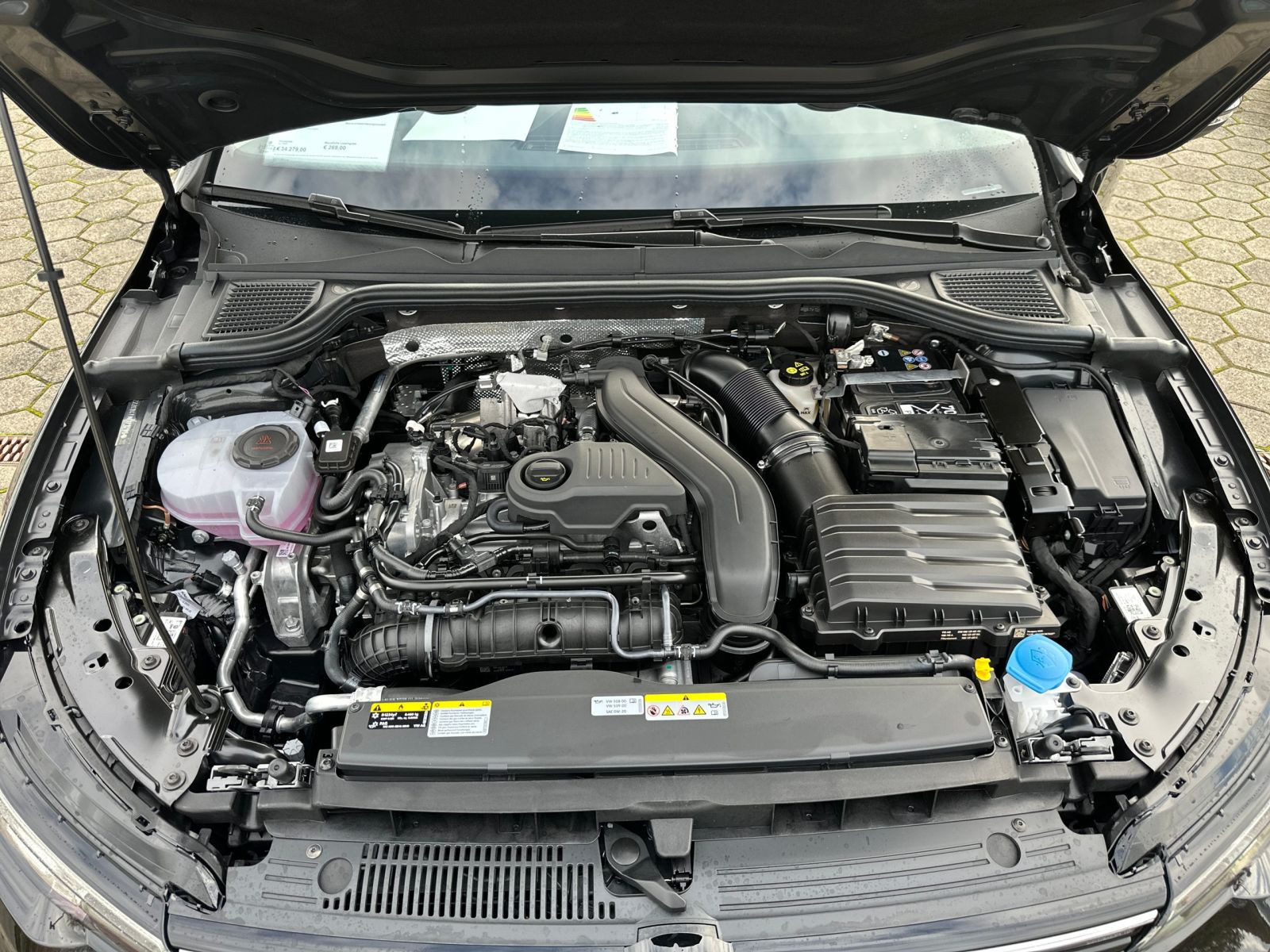 Volkswagen - Golf_22