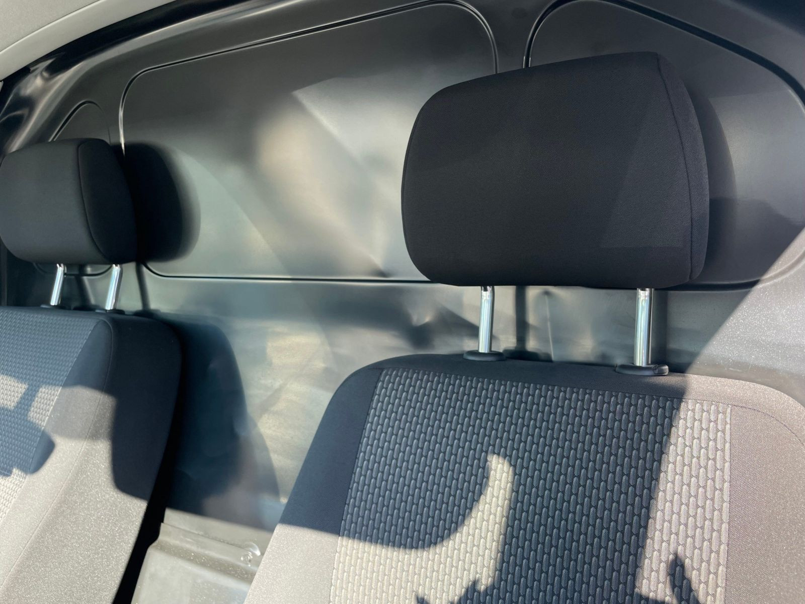 Volkswagen - T6.1 Transporter_6