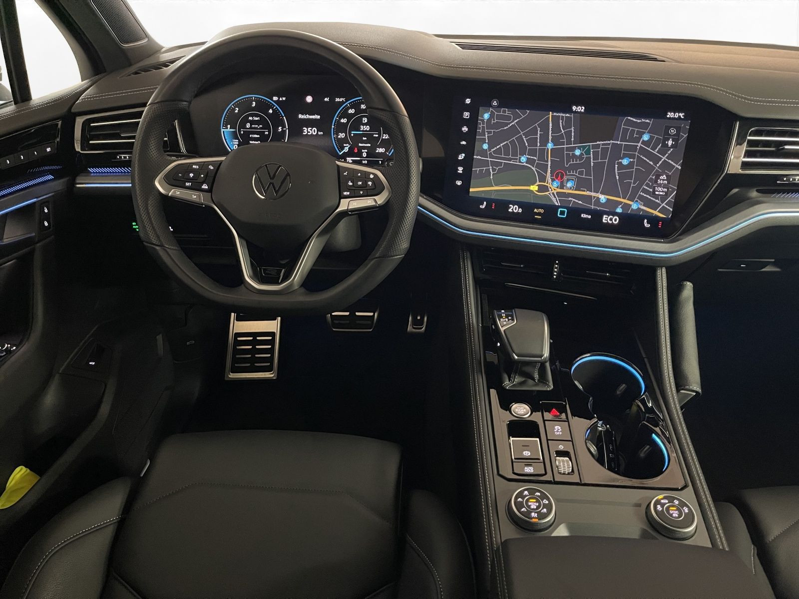 Volkswagen - Touareg_22