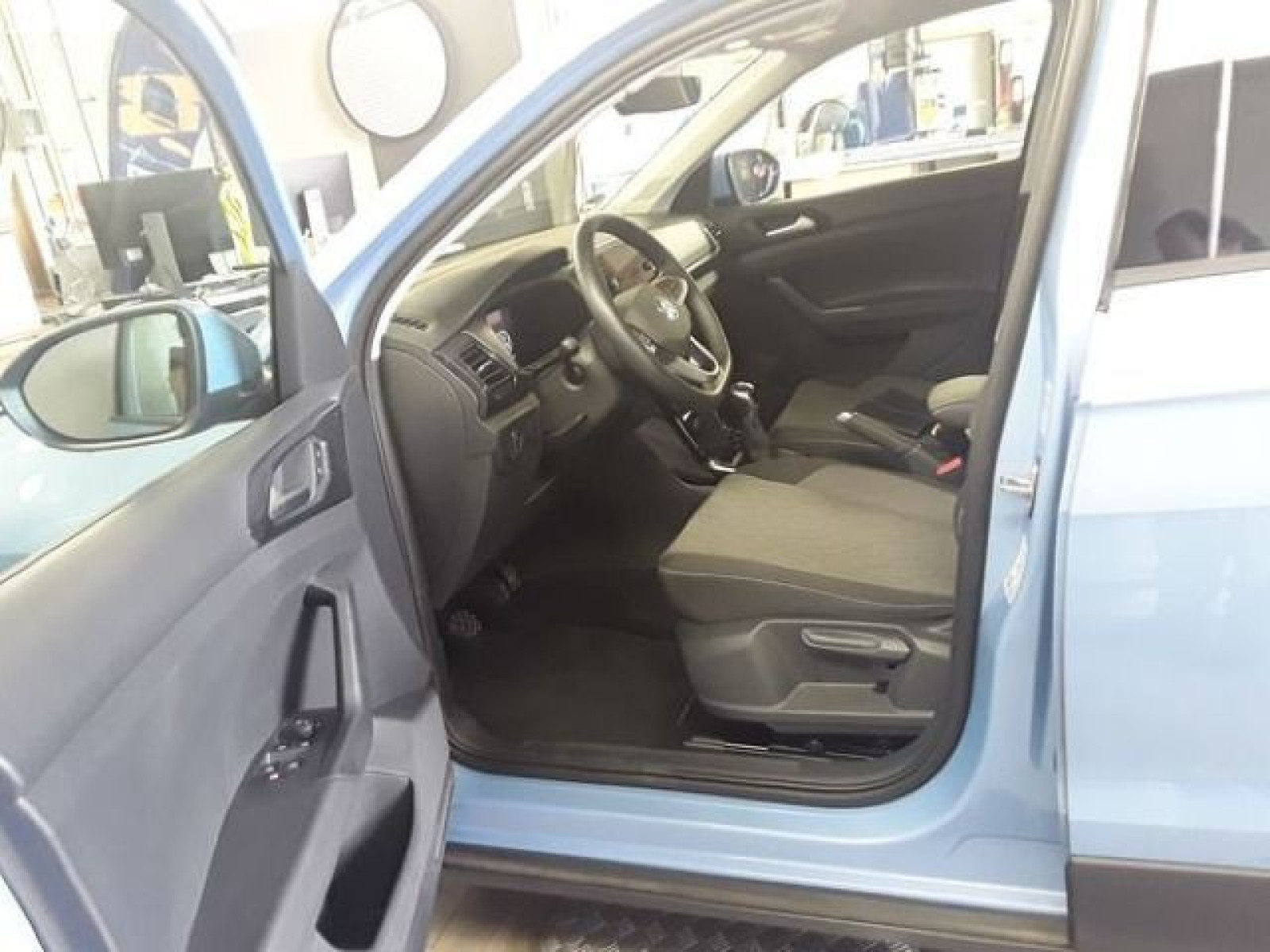 Volkswagen - T-Cross_7
