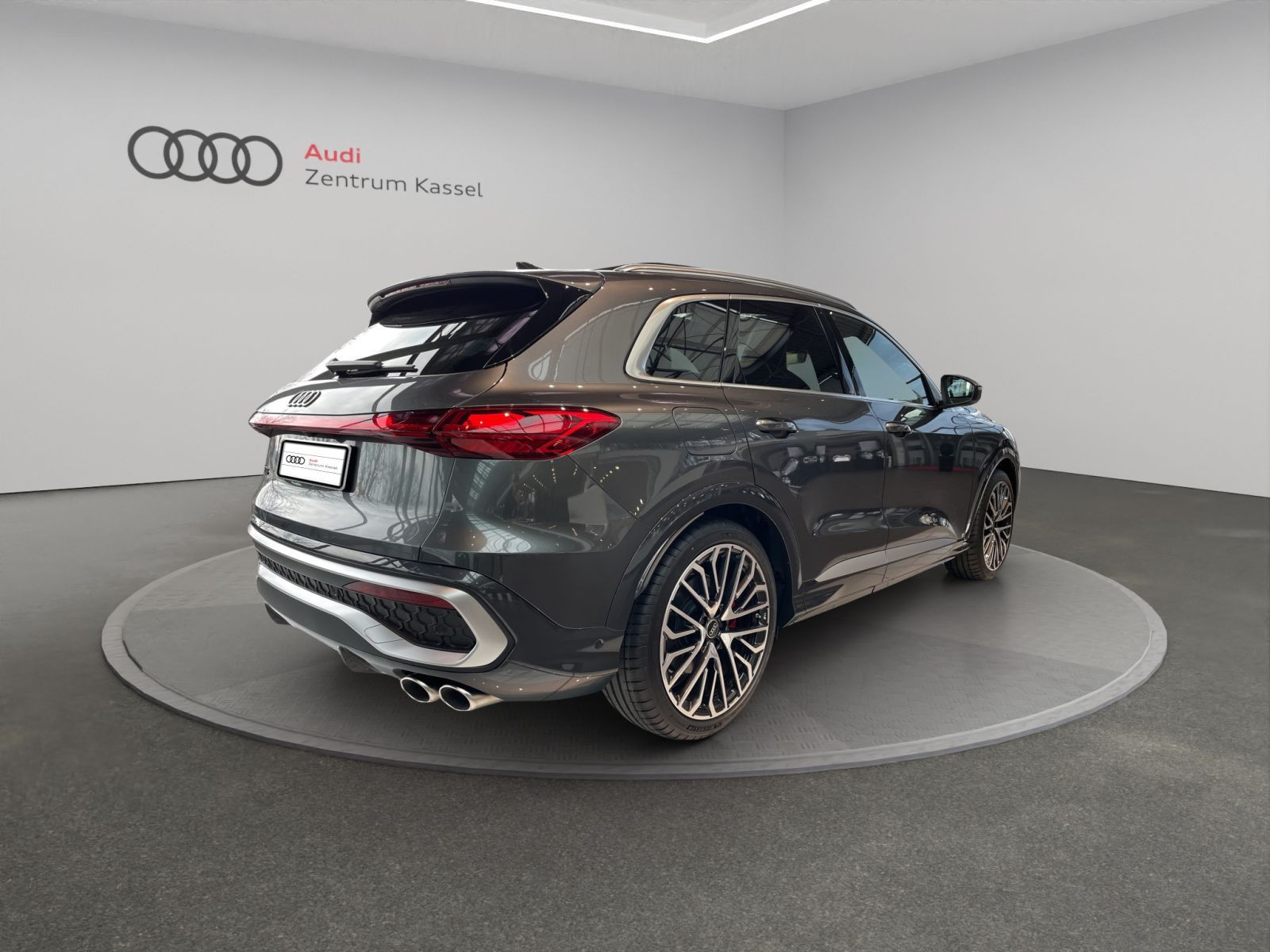 Audi - SQ5_7