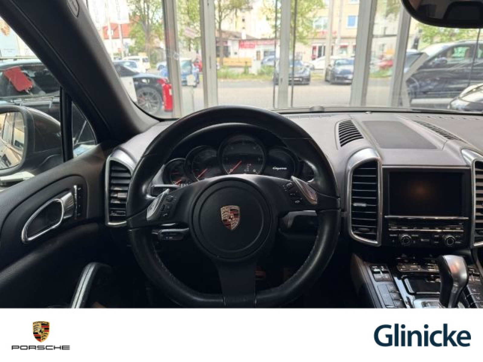Porsche - Cayenne_33
