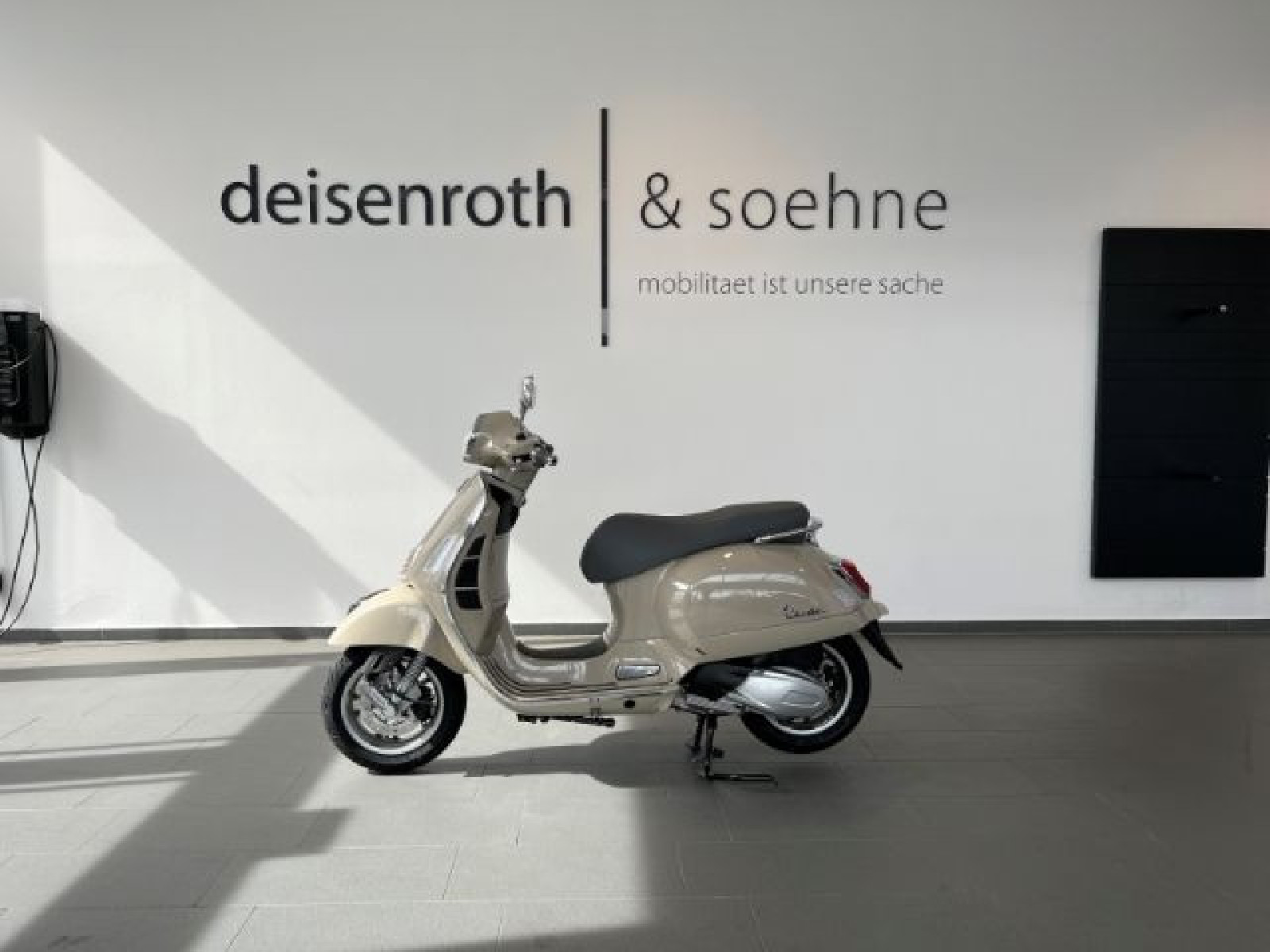Piaggio - _10