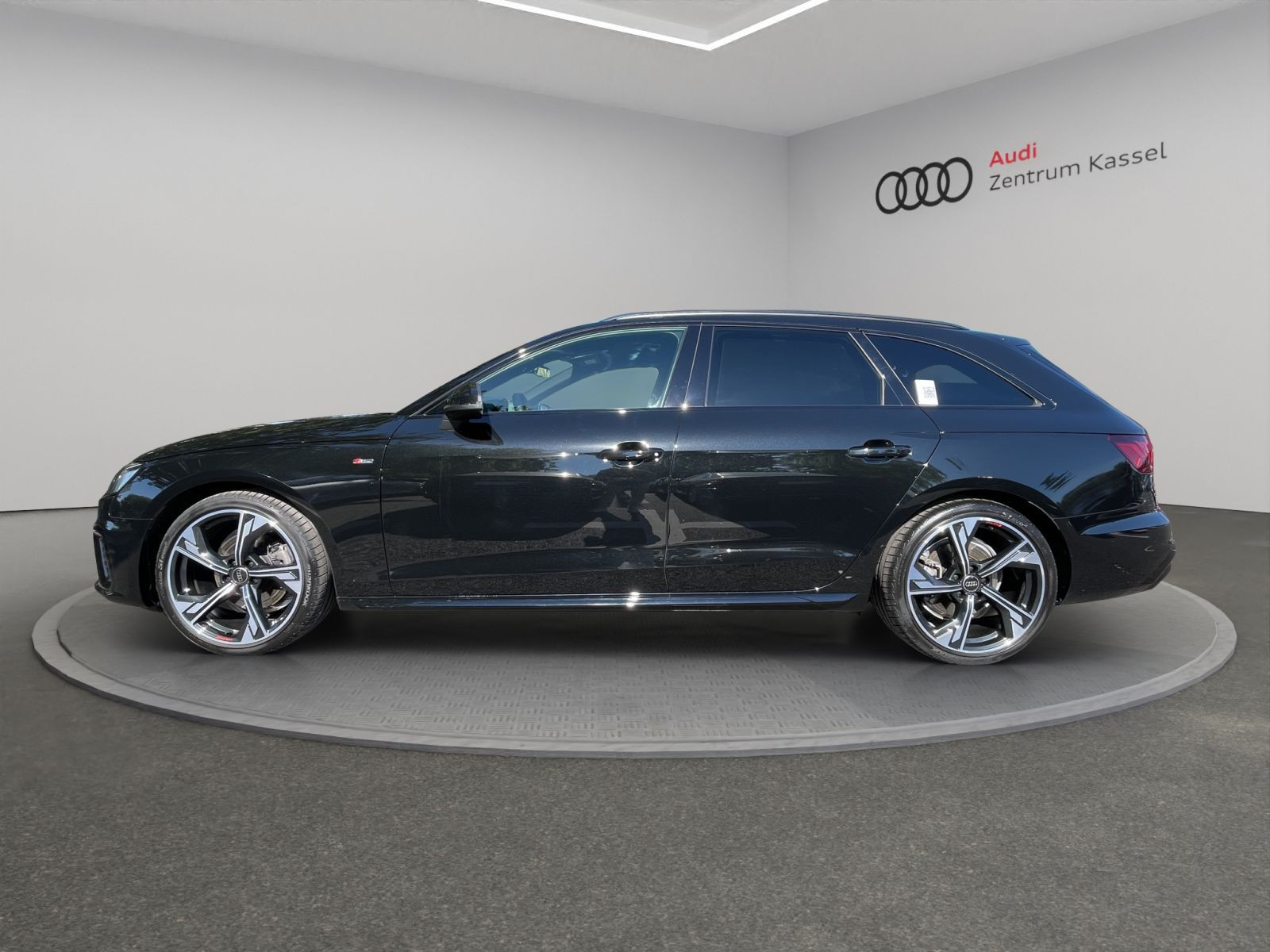 Audi - A4 Avant_4