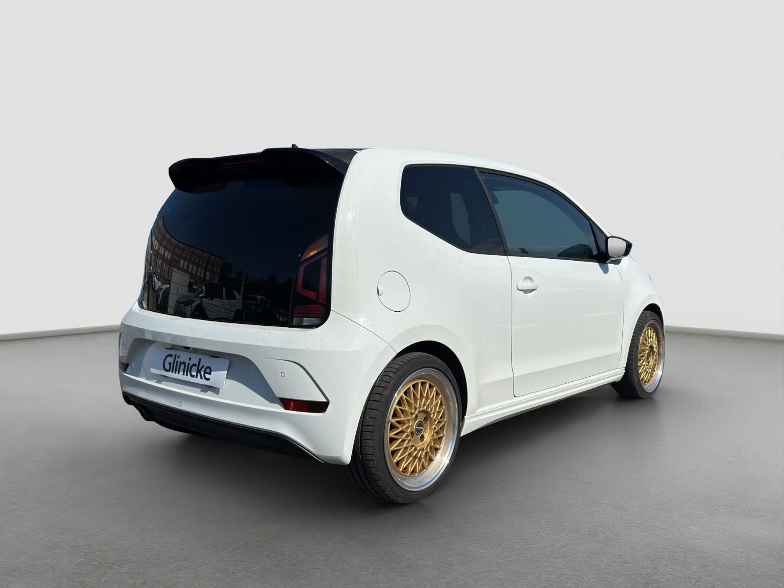 Volkswagen - up!_6