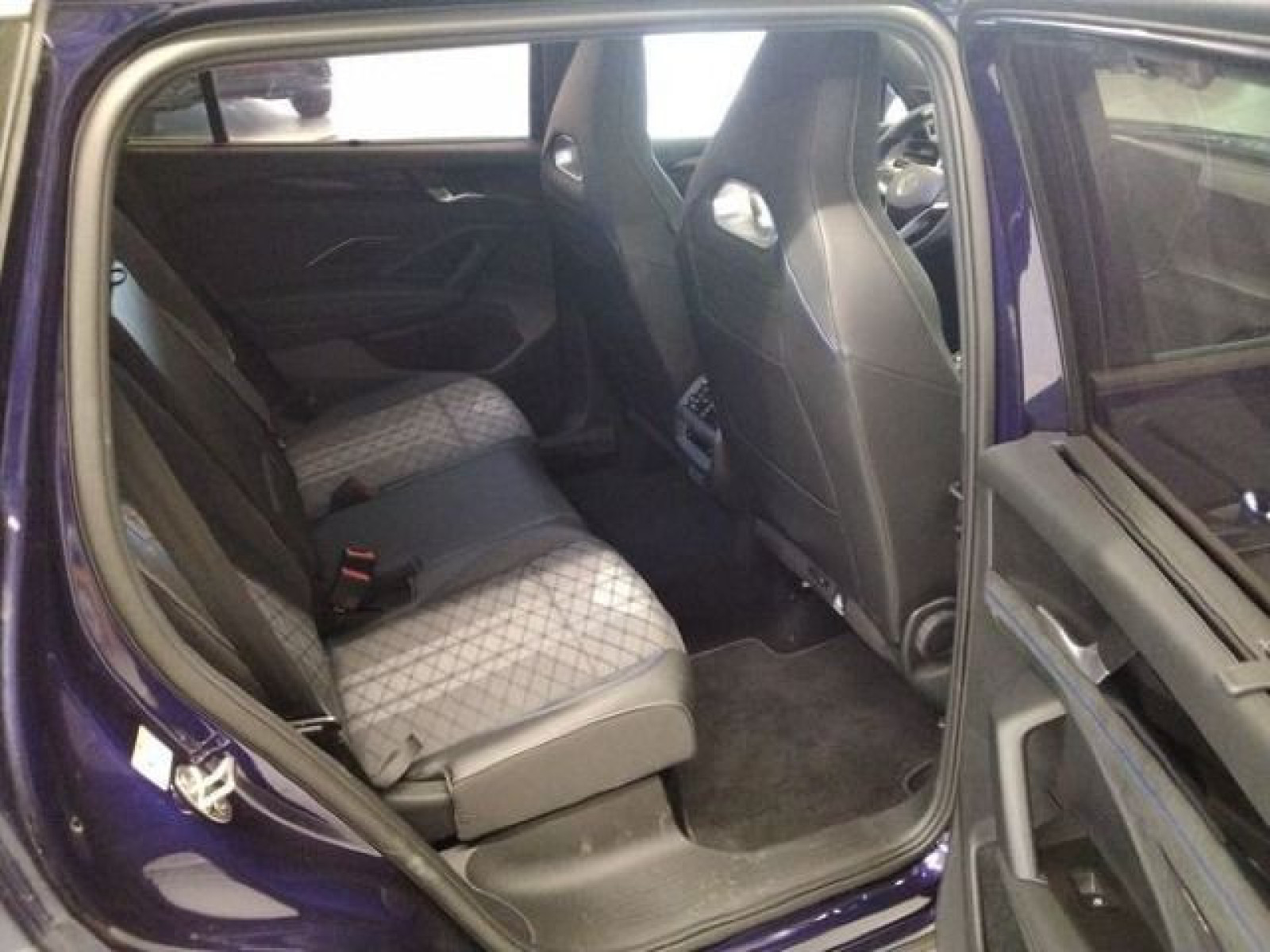 Volkswagen - Tayron_8