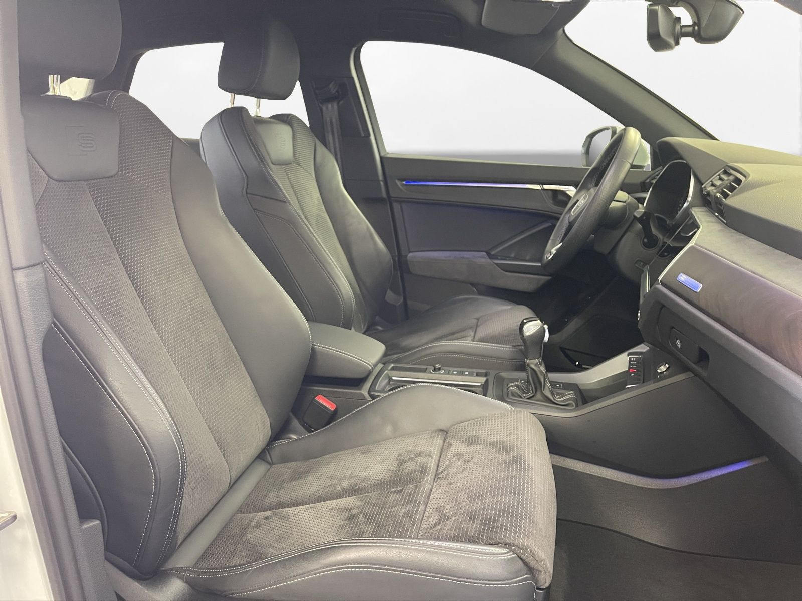 Audi - Q3 Sportback_18