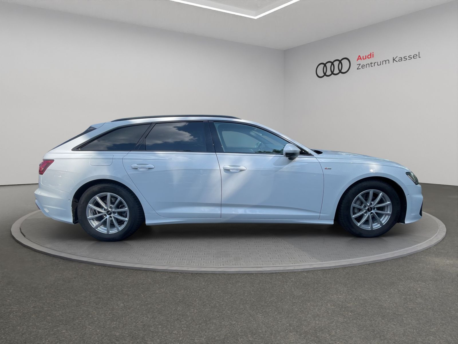 Audi - A6 Avant_6
