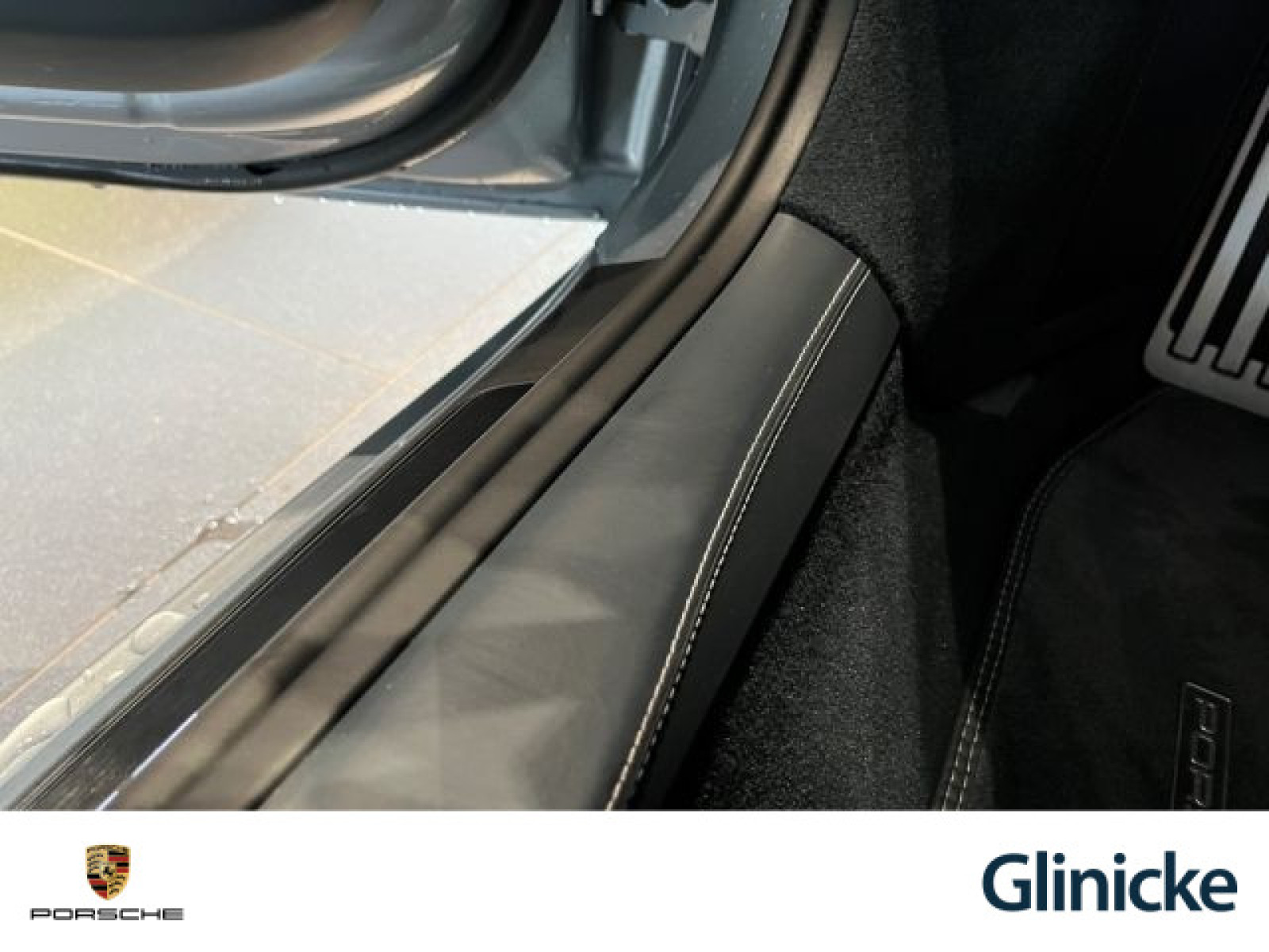 Porsche - 992_27 Porsche - 992_27