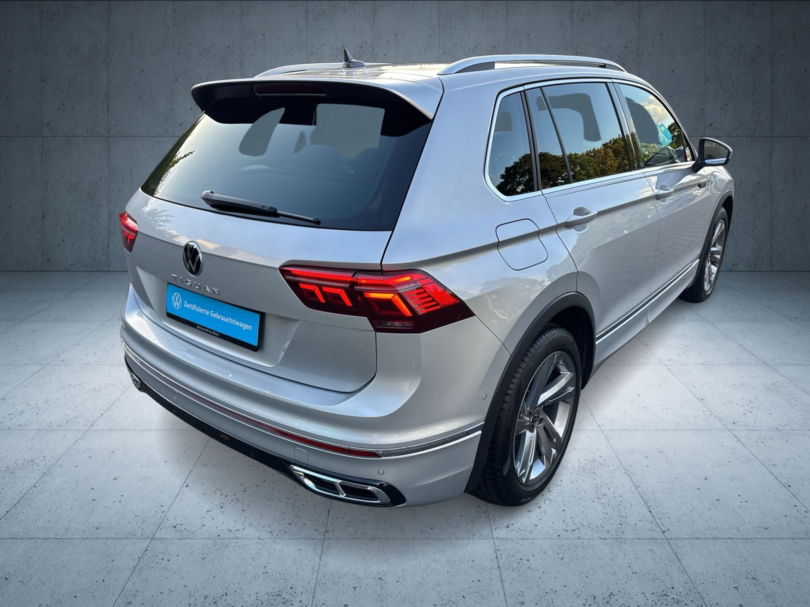 Volkswagen - Tiguan_32