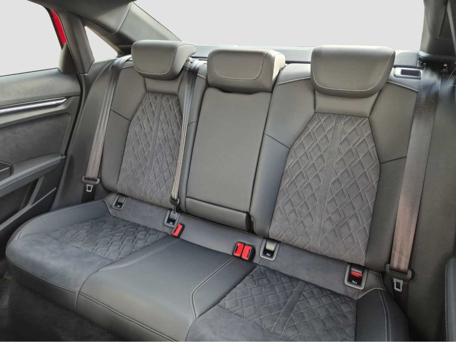 Audi - A3 Limousine_15