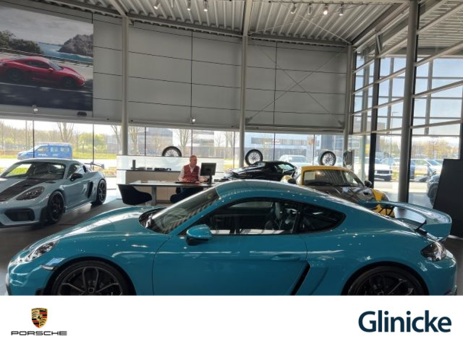 Porsche - Cayman_2