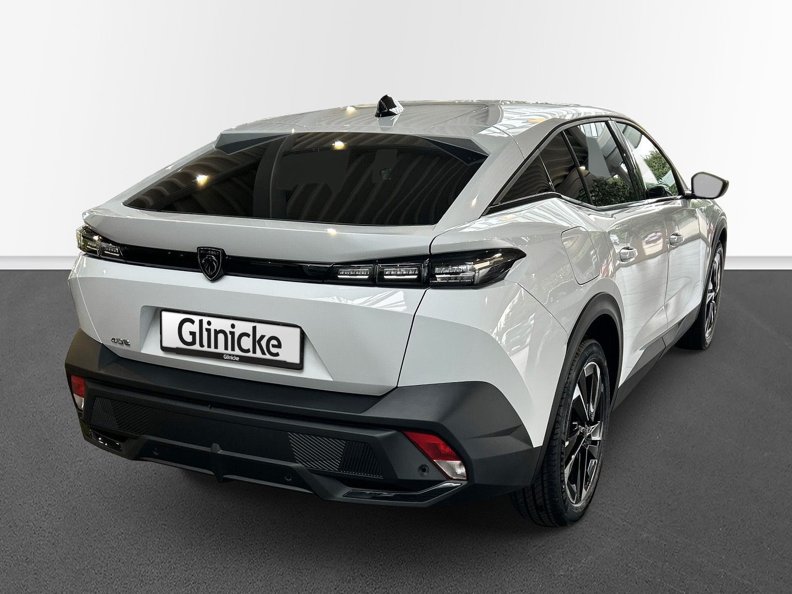 Peugeot - 408_4