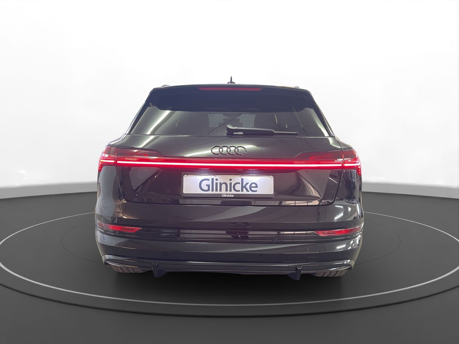 Audi - e-tron_5
