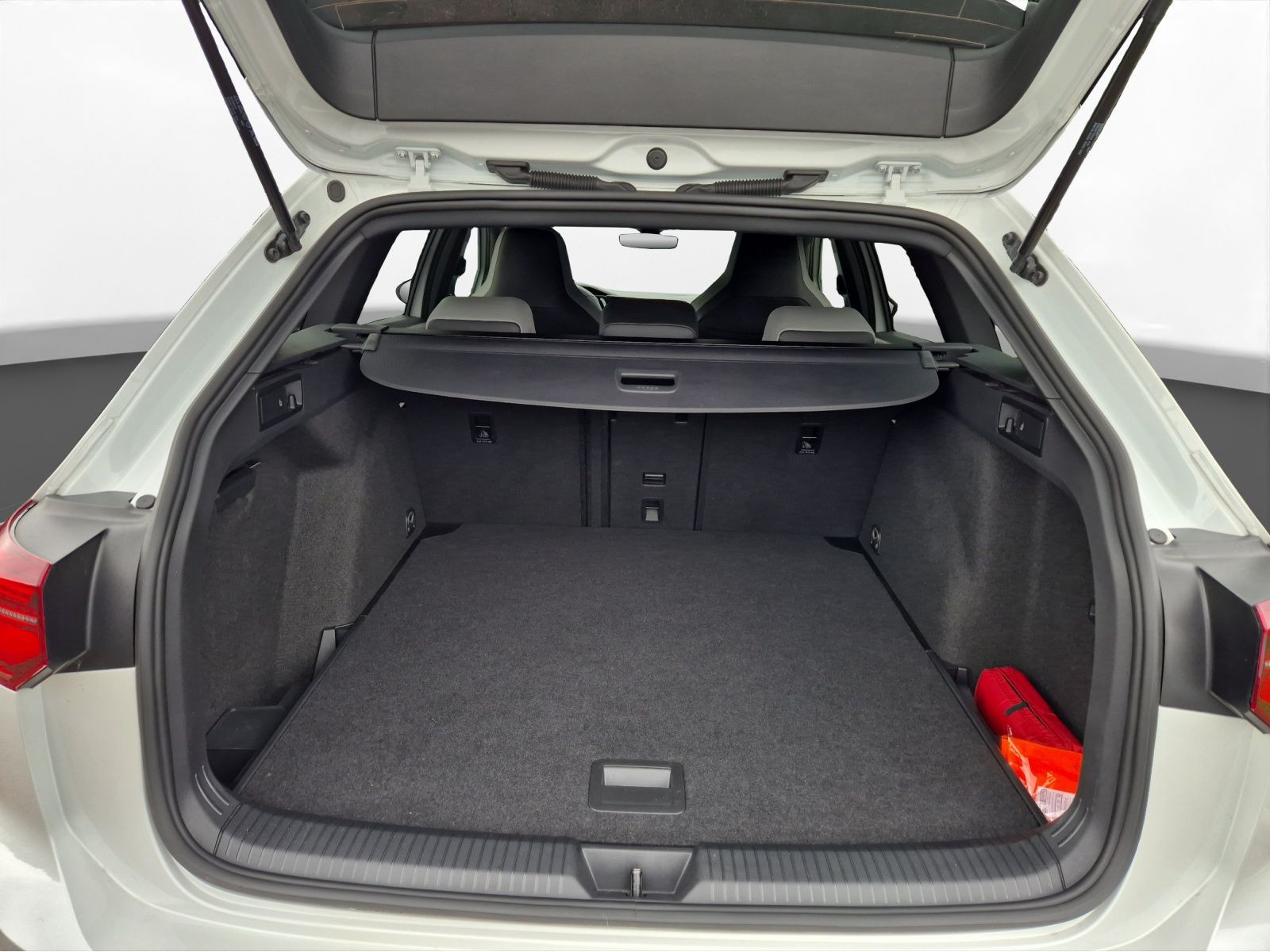 Volkswagen - Golf Variant_10