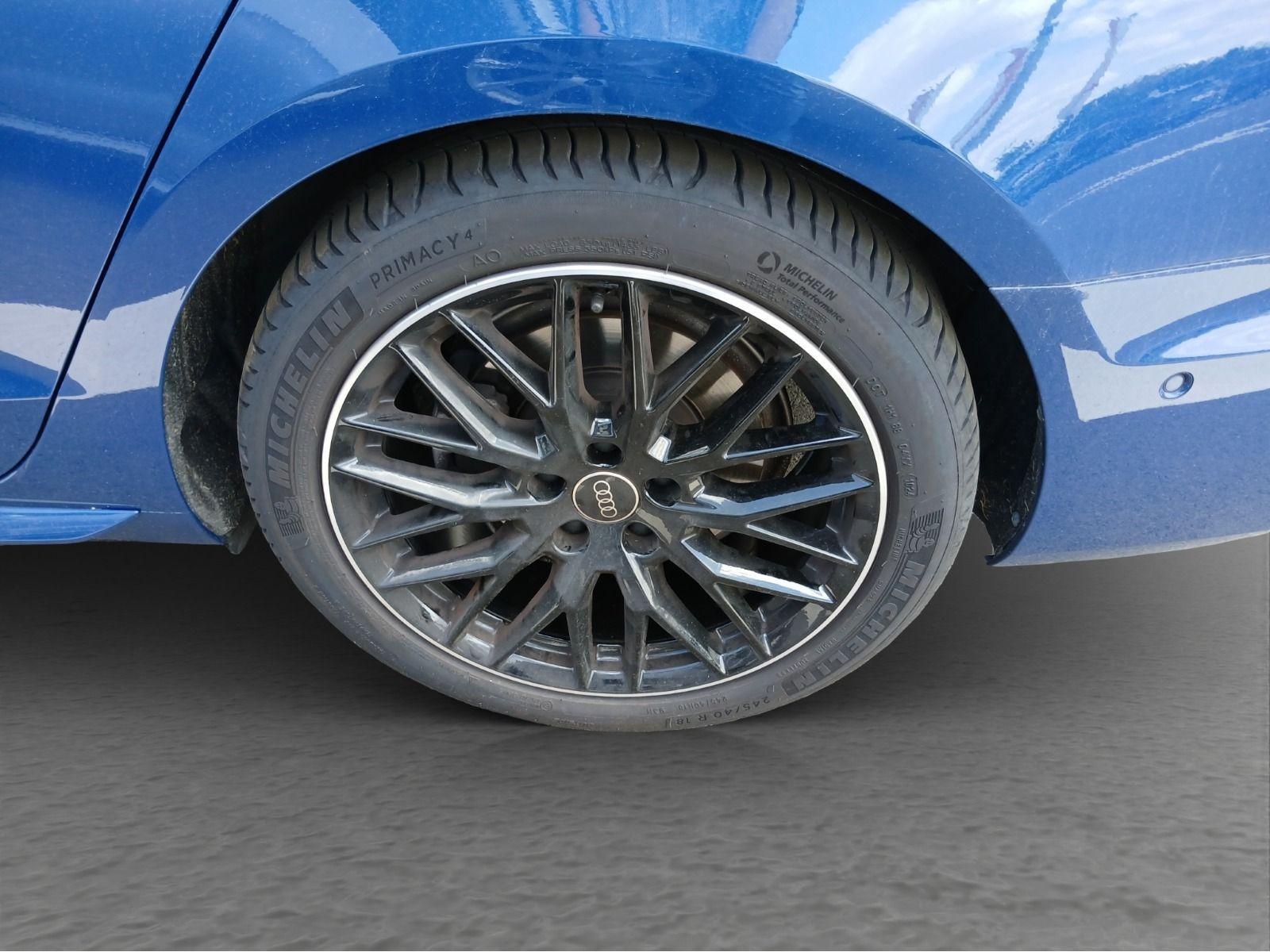 Audi - A4 Avant_16