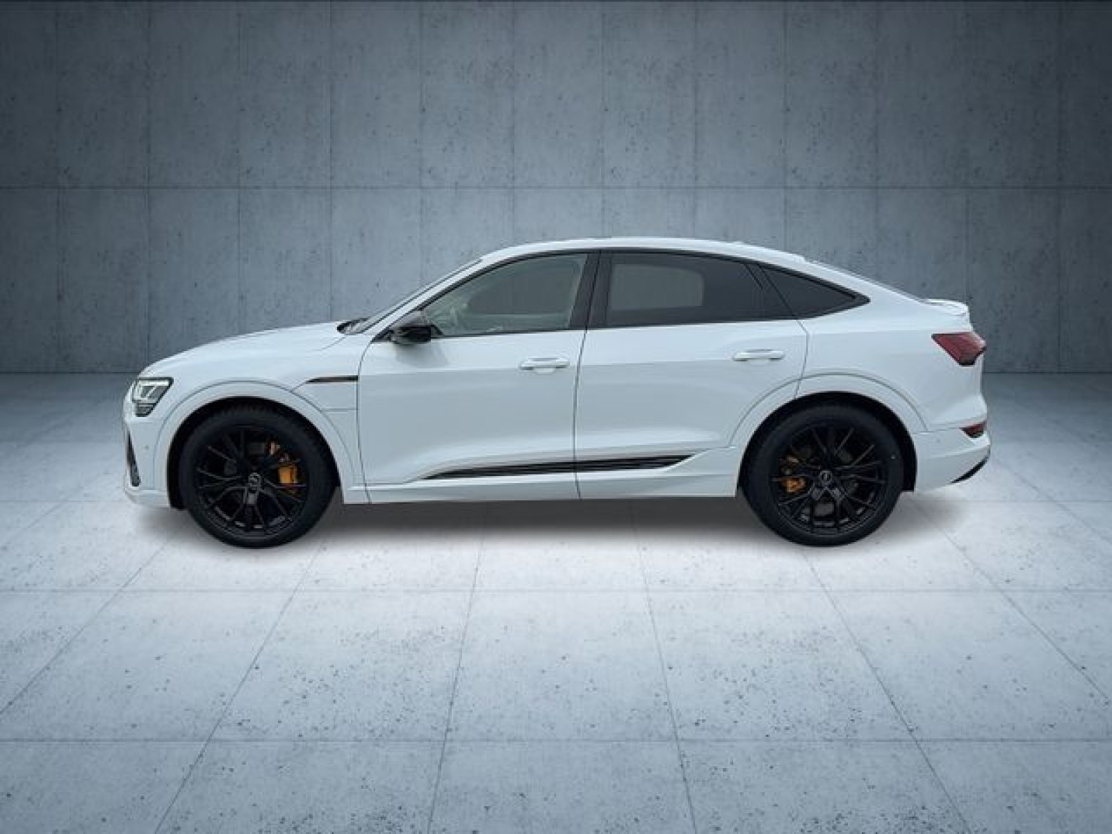 Audi - e-tron Sportback_5