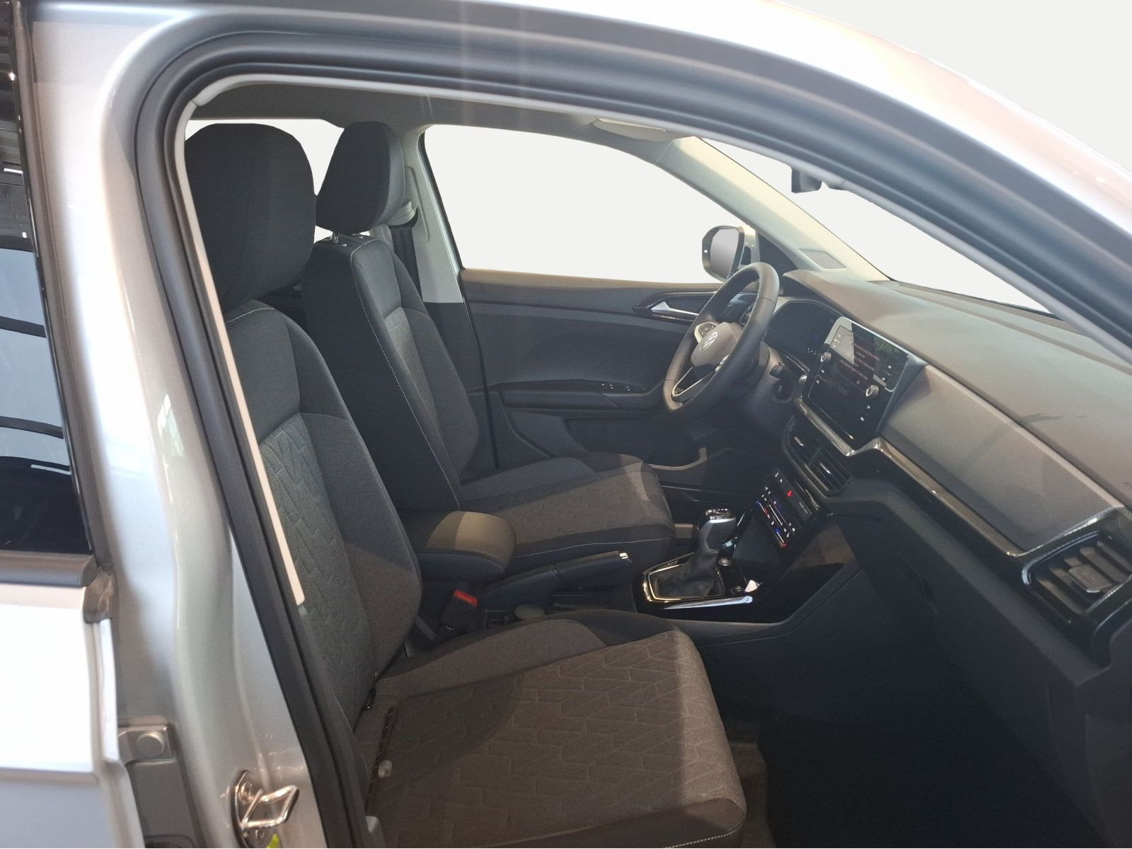 Volkswagen - T-Cross_12