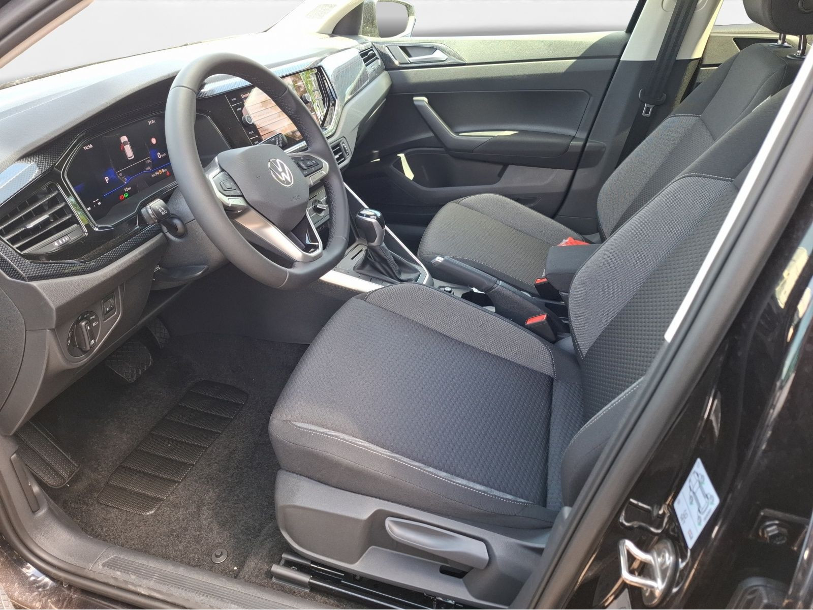 Volkswagen - Polo_2