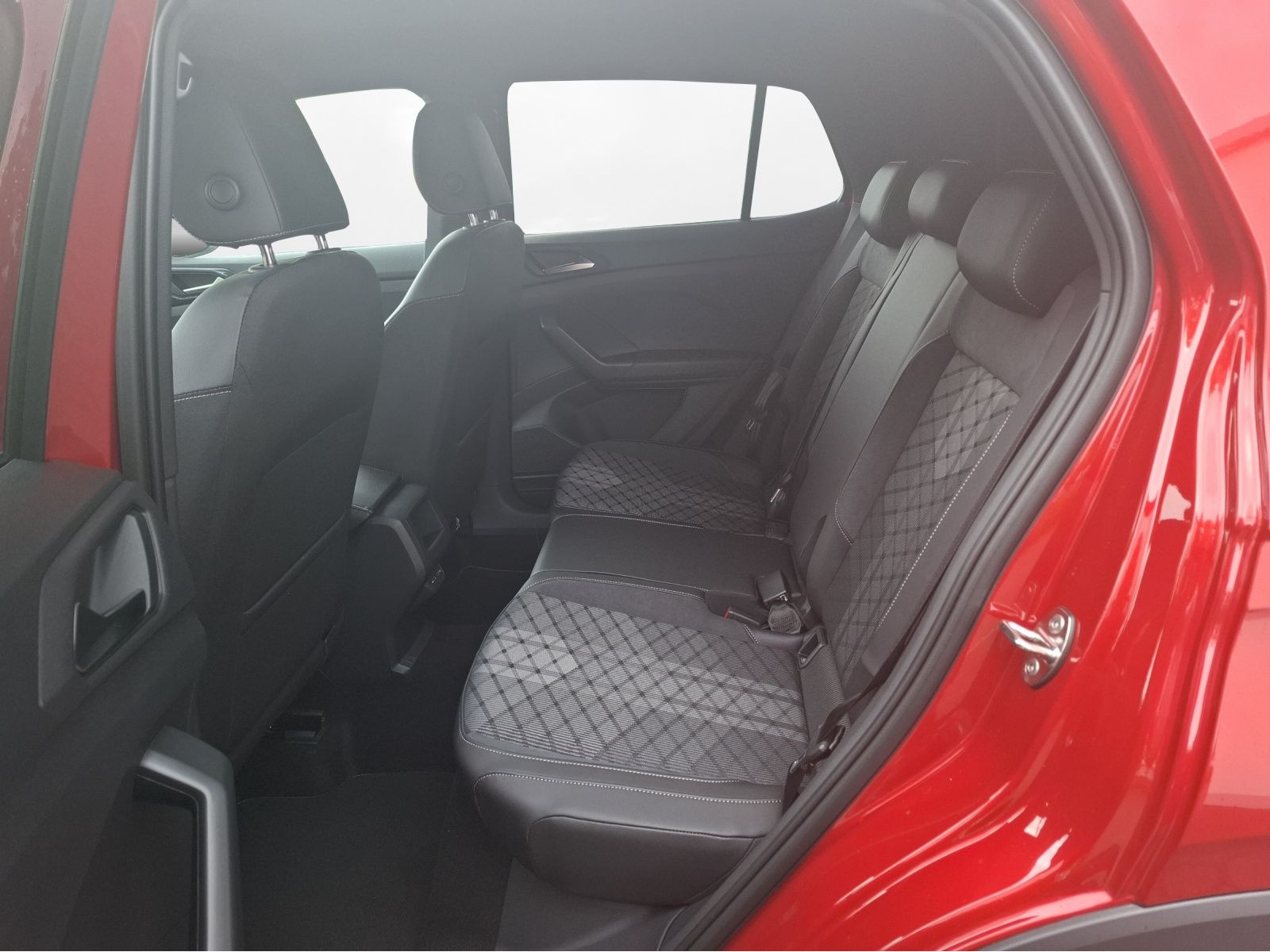 Volkswagen - T-Cross_5