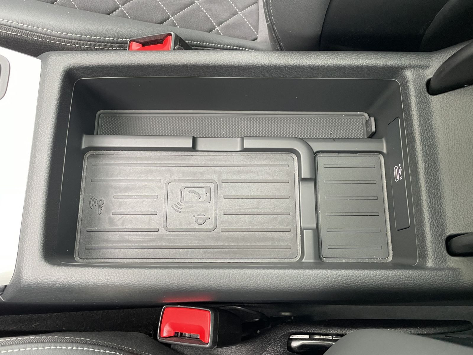 Audi - A4 Avant_26