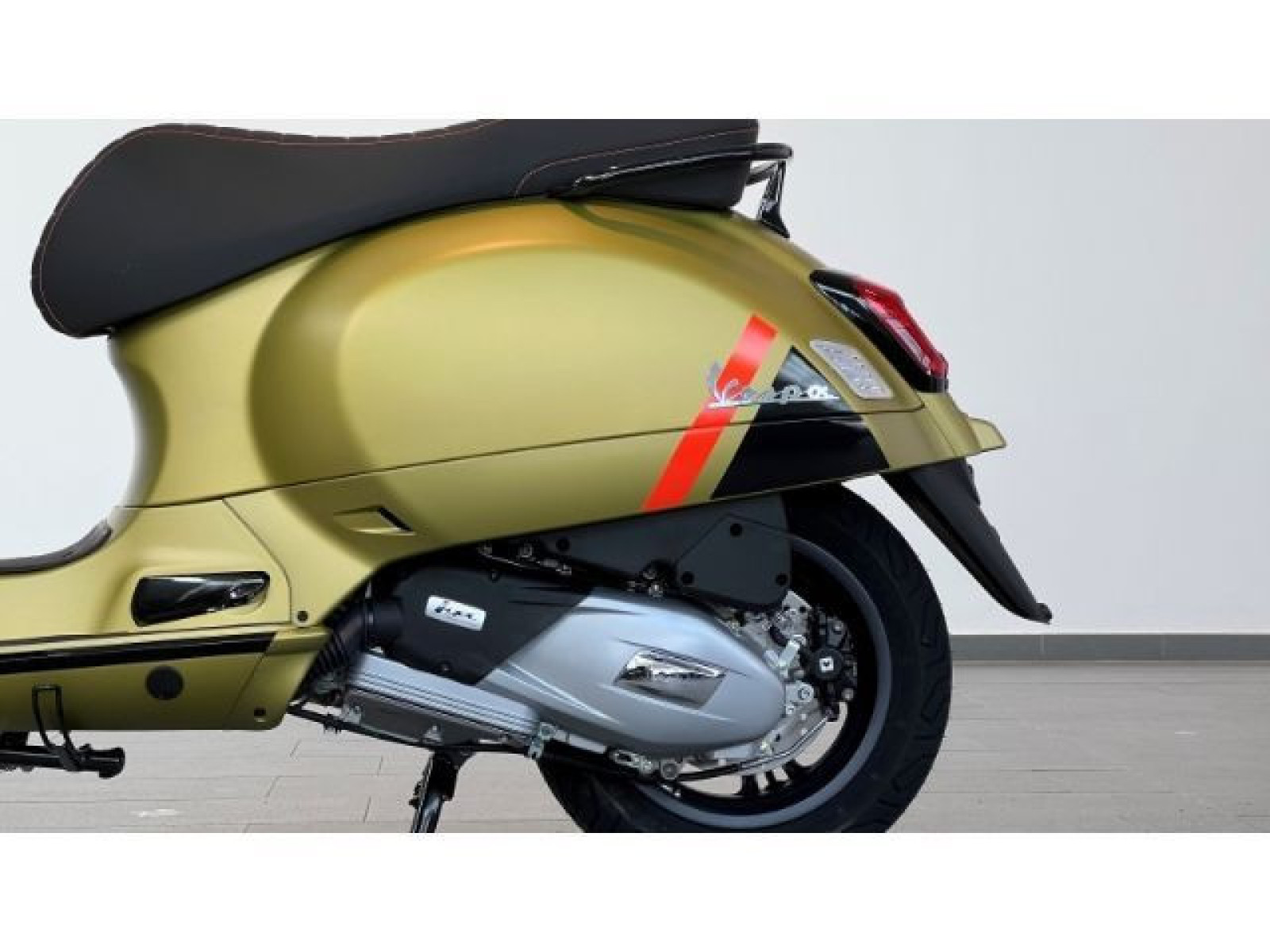 Piaggio - _19