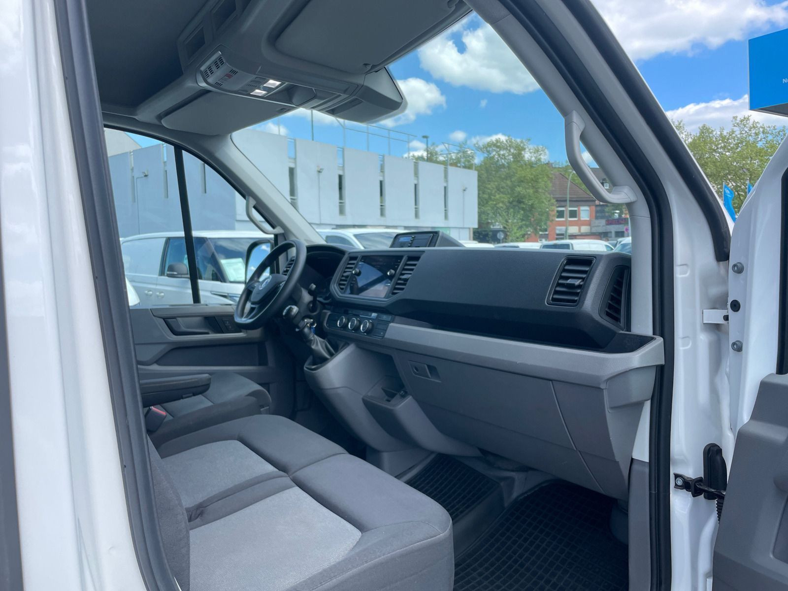 Volkswagen - Crafter_7