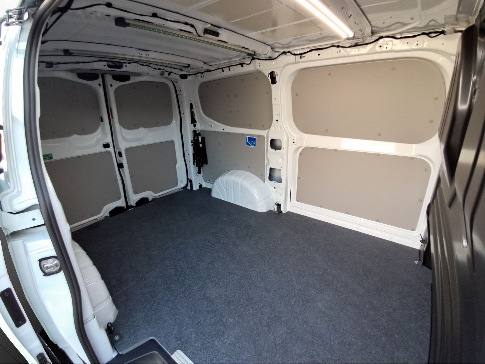 Volkswagen - Transporter Kasten_14