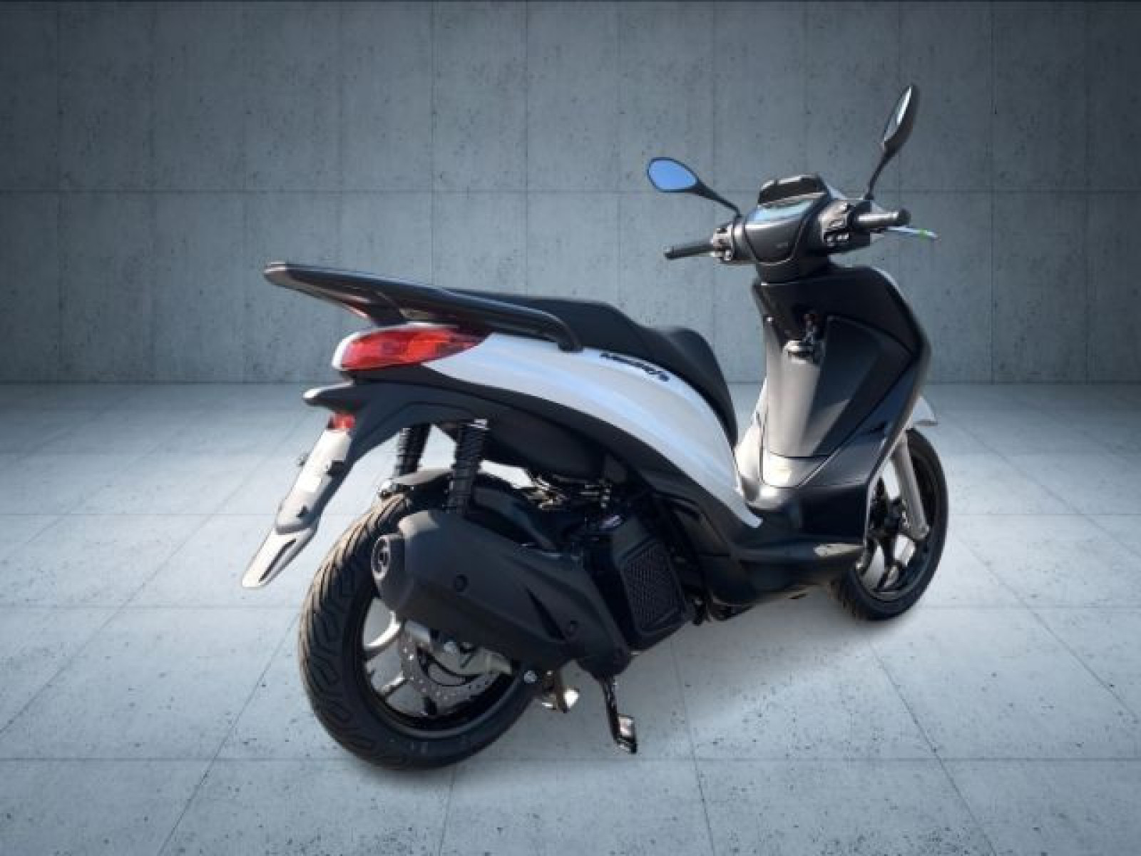 Piaggio - _5