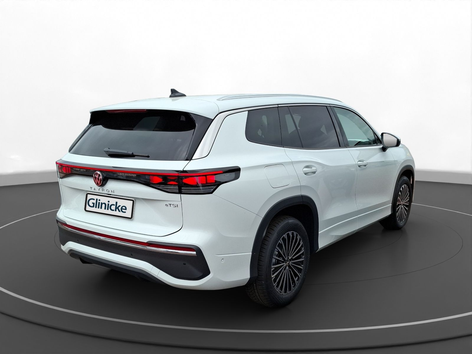 Volkswagen - Tayron_10