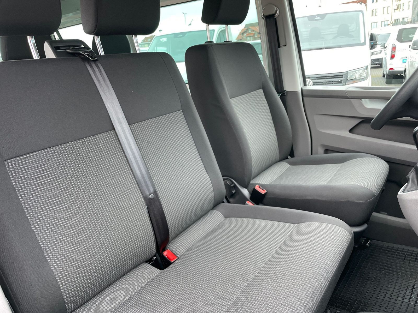 Volkswagen - T6.1 Kombi_10