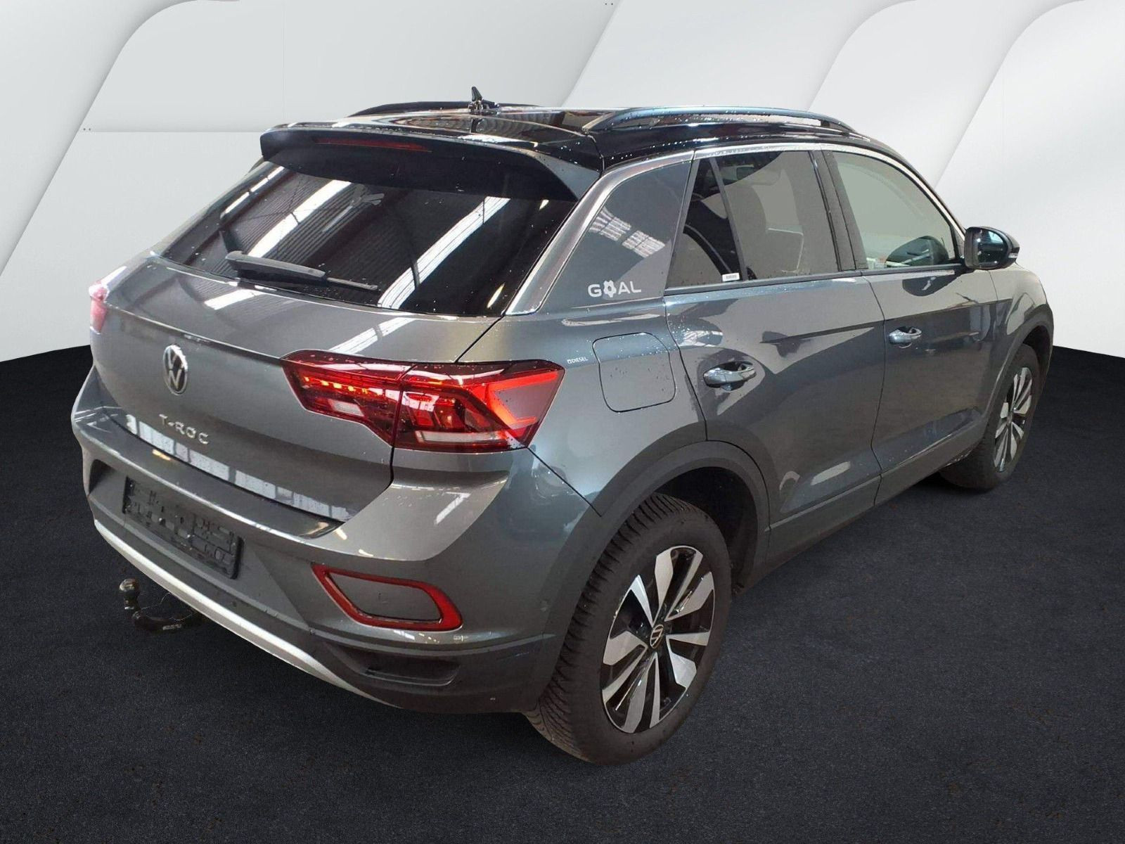 Volkswagen - T-Roc_4