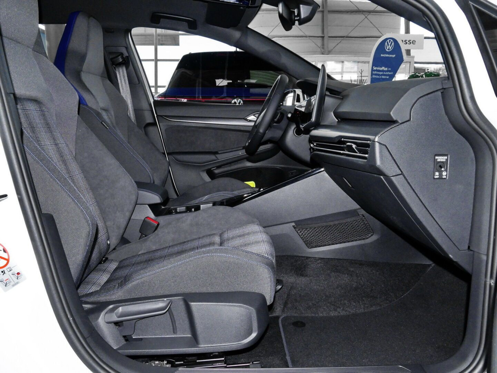 Volkswagen - Golf_5