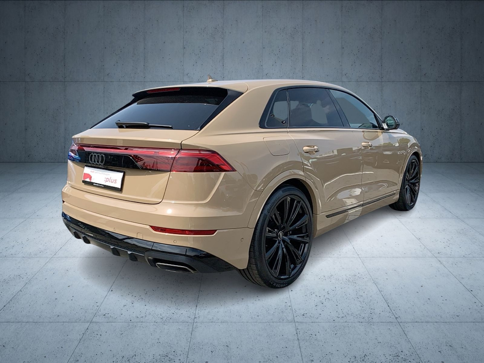 Audi - Q8_7