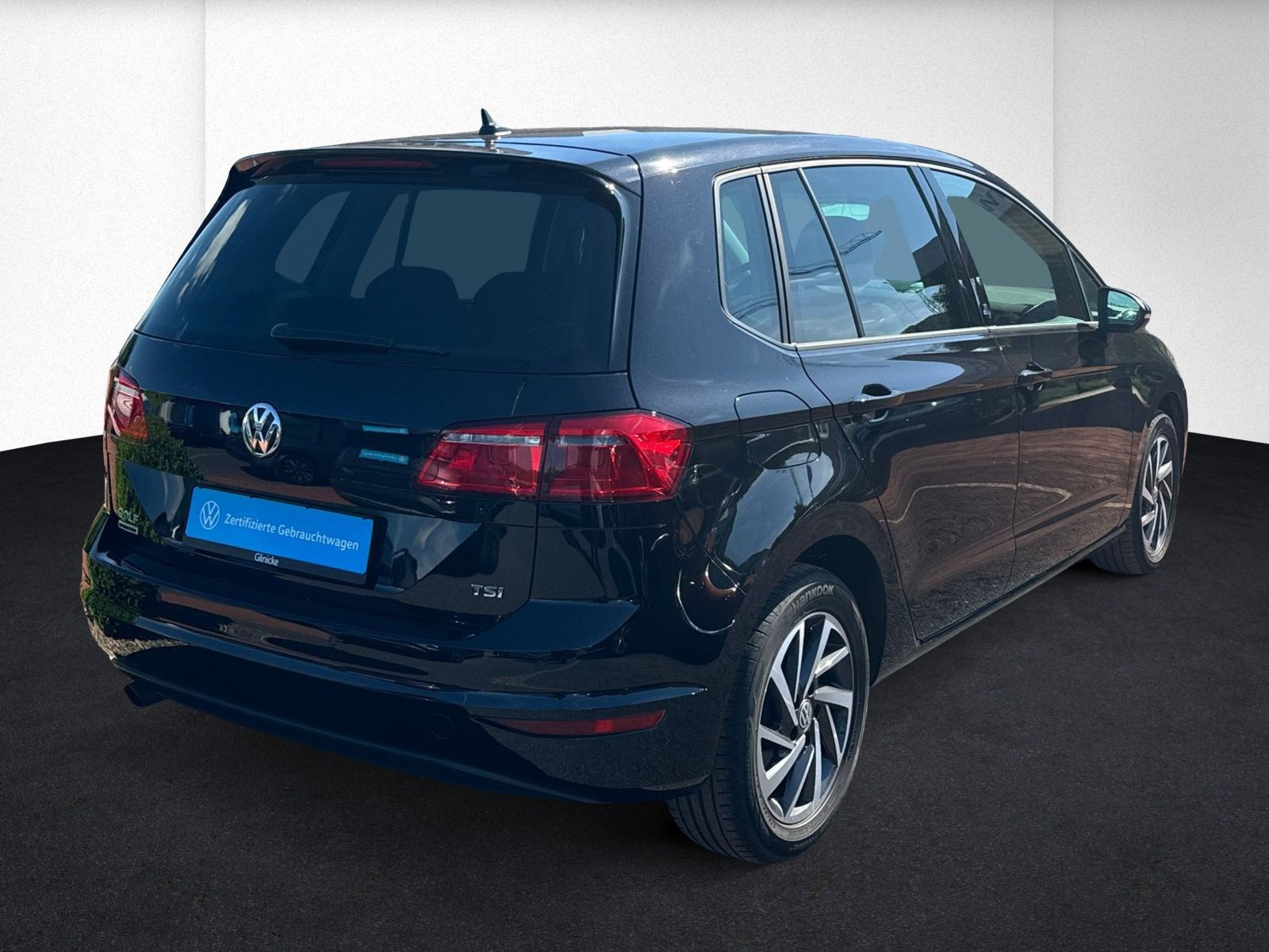 Volkswagen - Golf Sportsvan_4