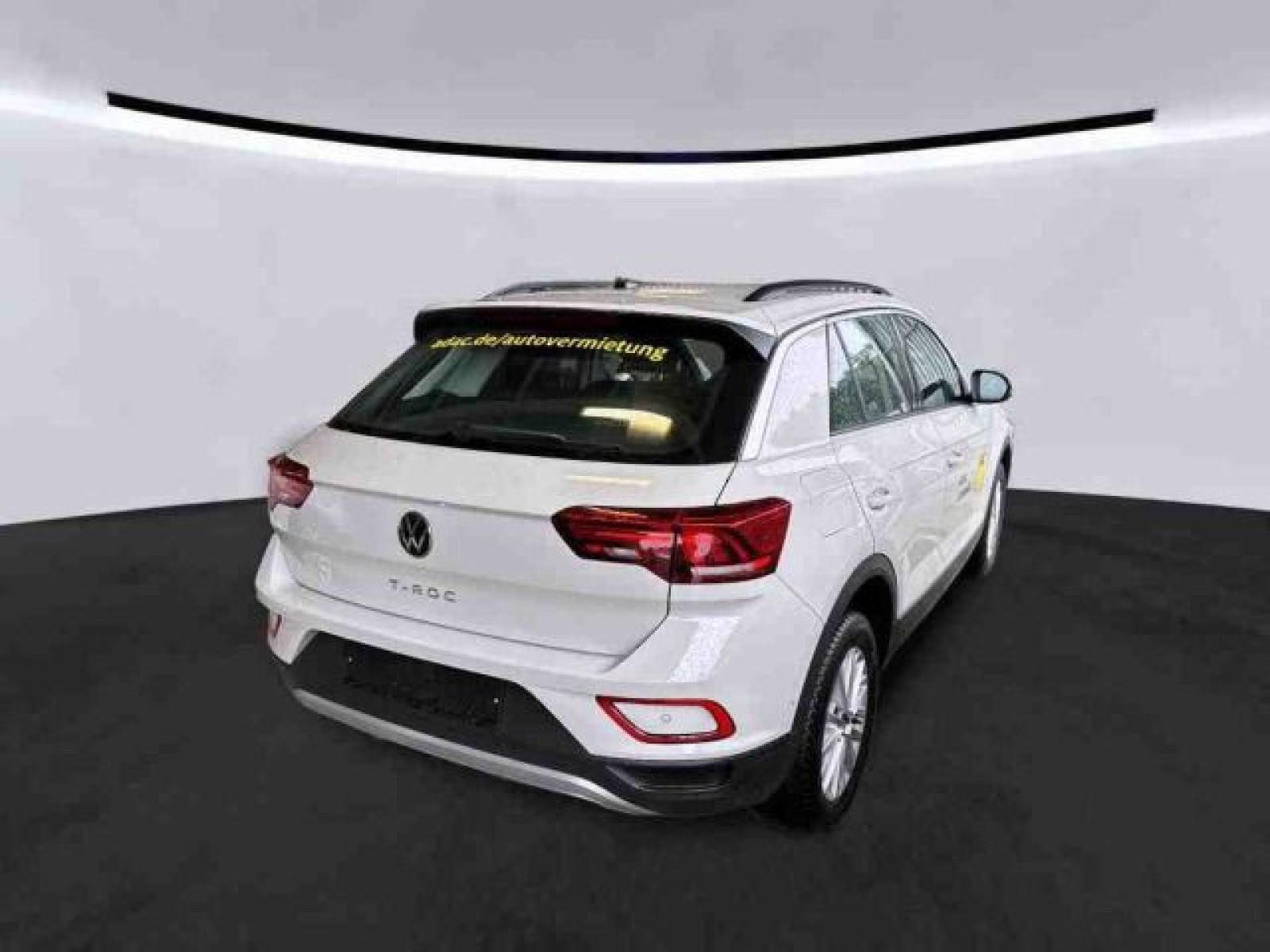 Volkswagen - T-Roc_4