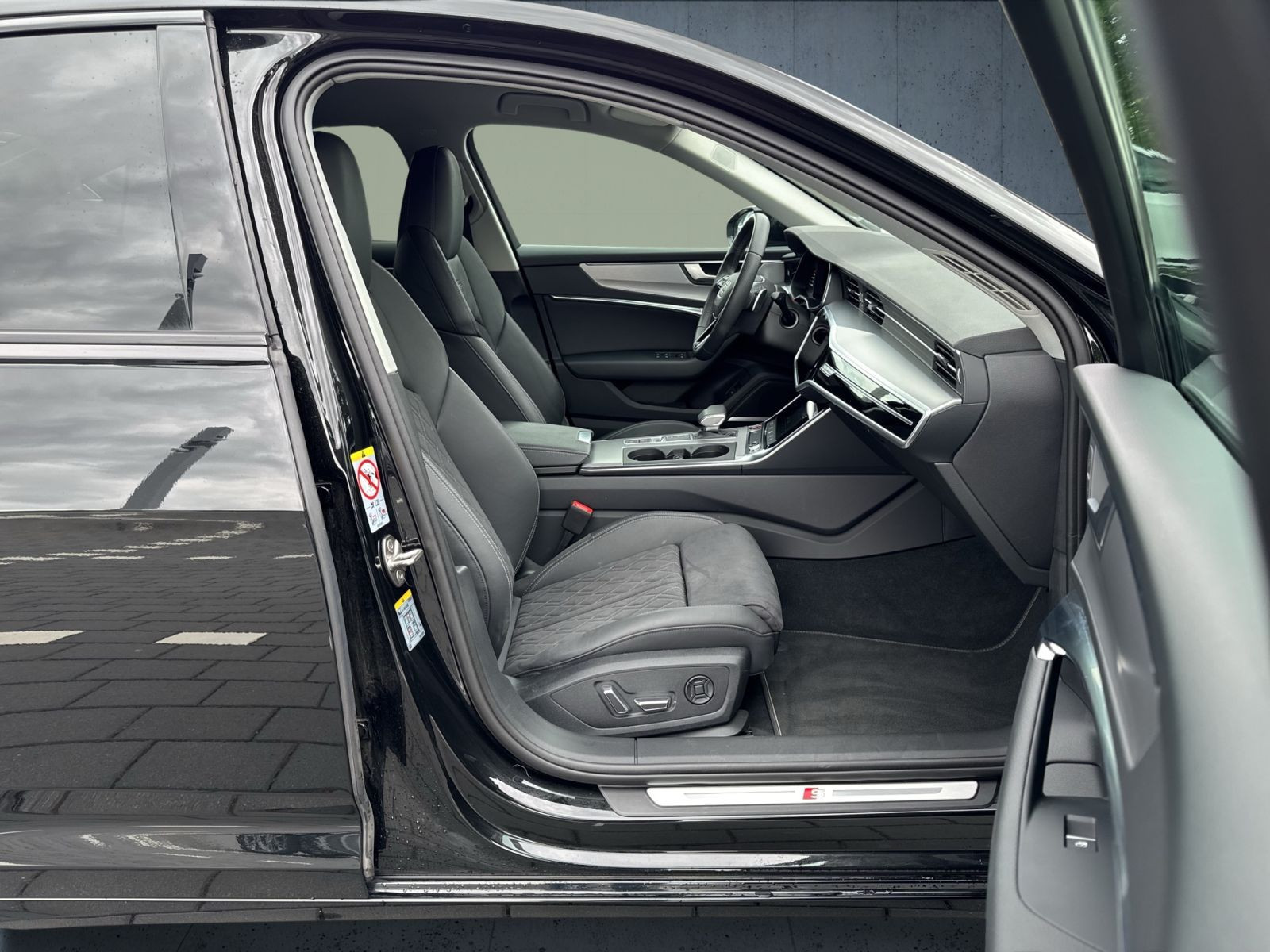 Audi - S6 Limousine_17